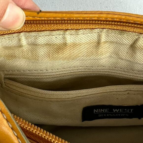 Nine West Shoulder Bag Women's Yellow Faux Leather Y2K - Picture 9 of 16